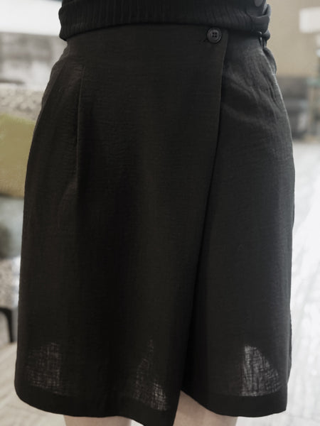 Nia Long Woven Shorts
